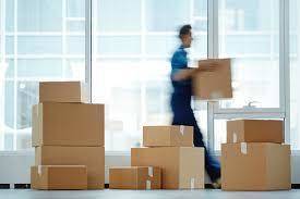Pros and cons of hiring professional movers